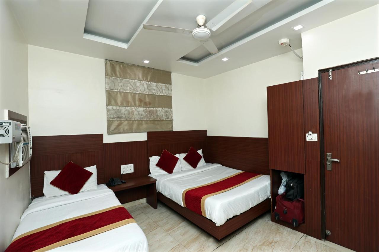 Hotel Toto International Dx New Delhi Luaran gambar