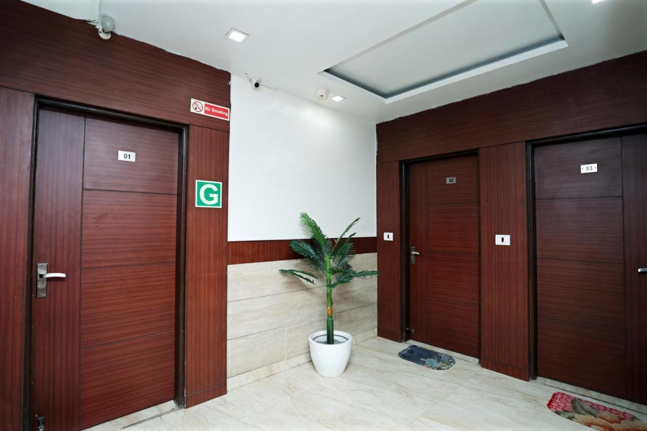 Hotel Toto International Dx New Delhi Luaran gambar